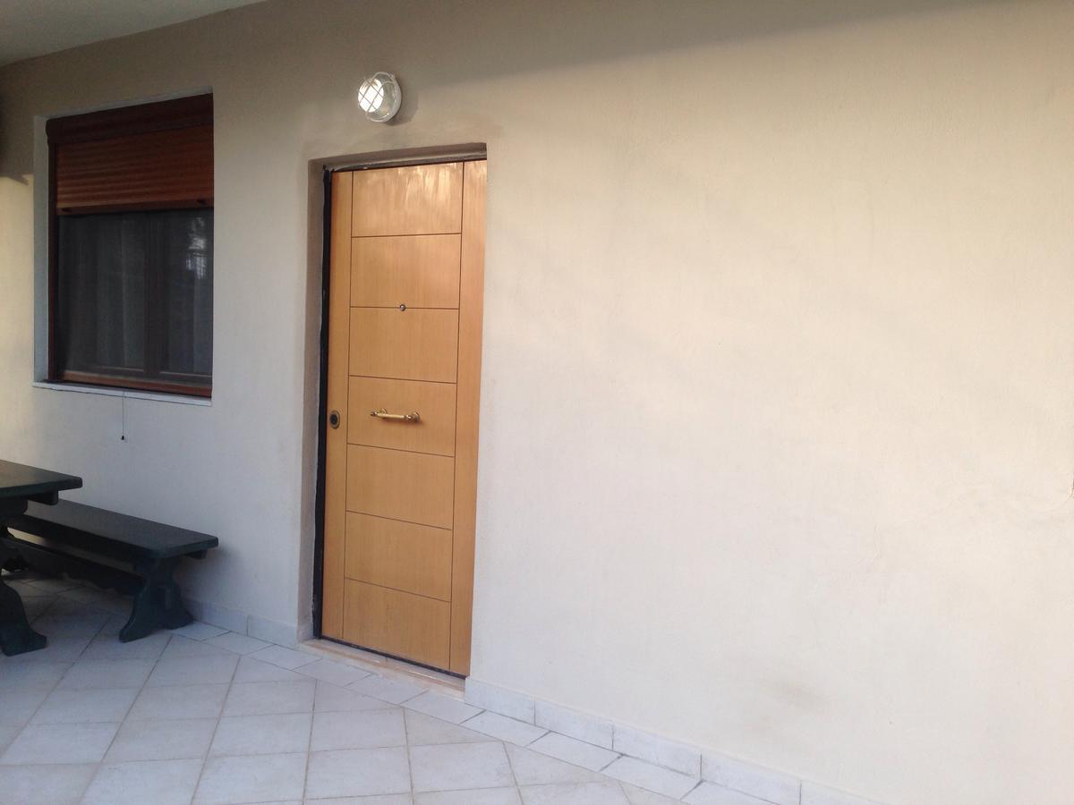 Kali Stalonia Apartment Nikiti  Exterior photo